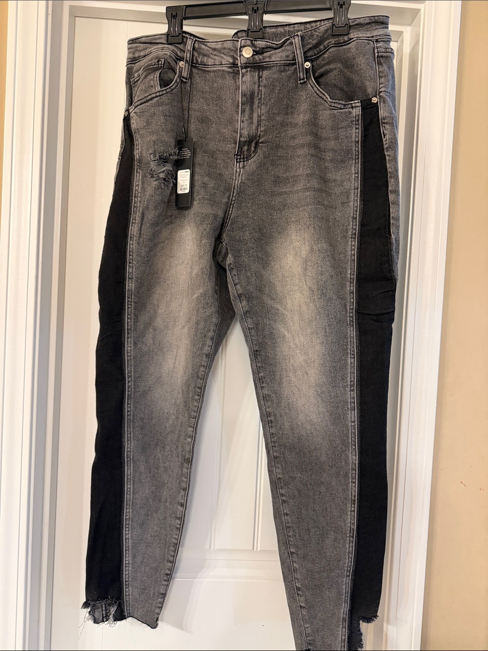 Women’s Davine Two-Tone stretch Skinny Jeans